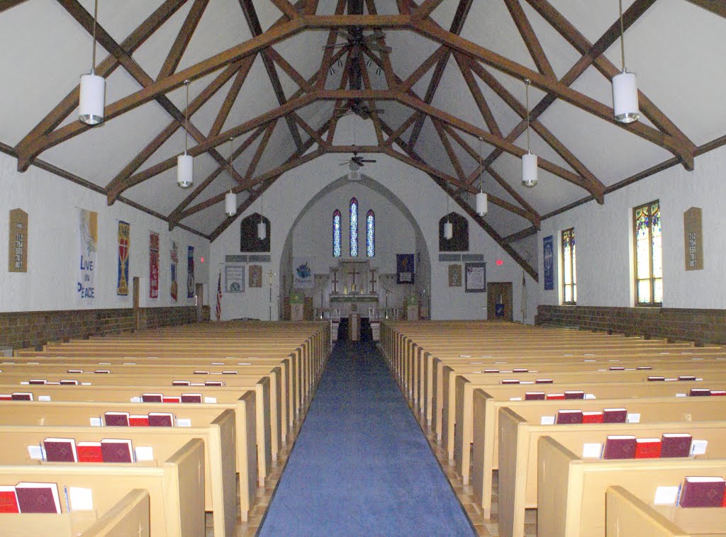 Wayne, NE: Grace Lutheran (LCMS) by pylodet