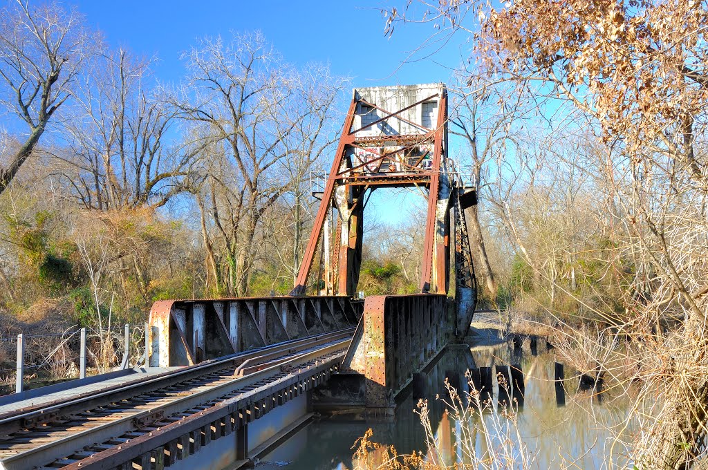 VIRGINIA: RICHMOND: GREAT SHIPLOCK PARK: old bascule railroad bridge over the Great Ship Lock by Douglas W. Reynolds, Jr.