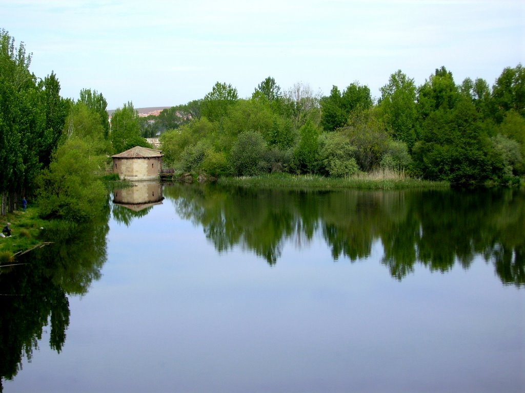 Ceña del Tormes by tronsa