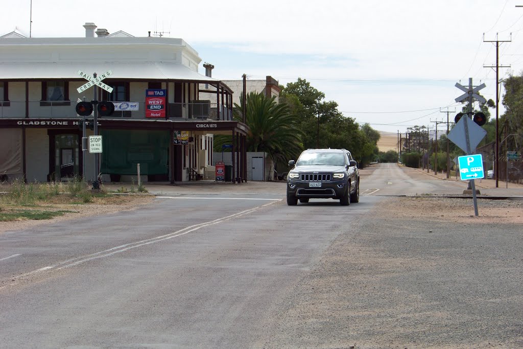 Railway Crossing by Glockie