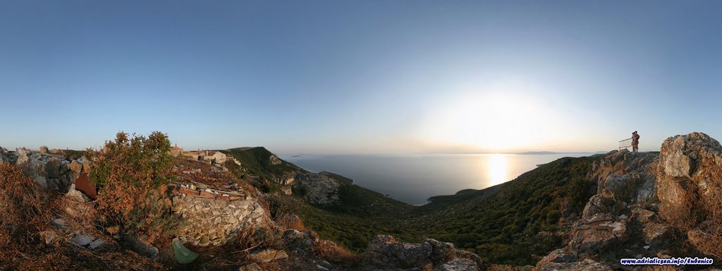 Panoramic lookout by adriaticsea.info