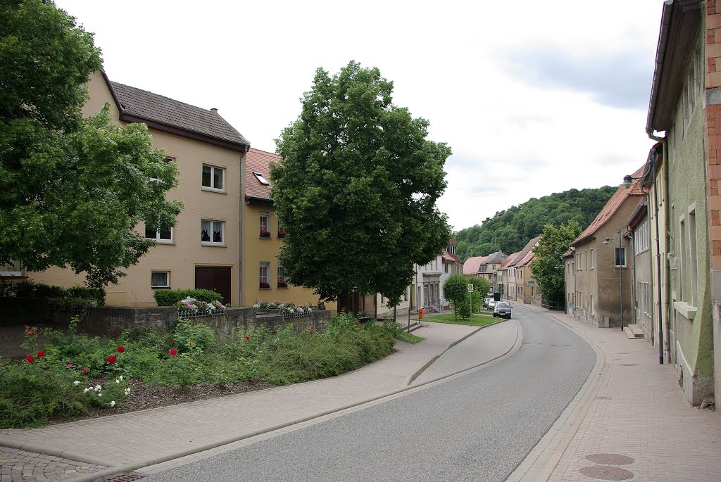 Stadtansicht in der "Hauptstraße" (B87) - Eckartsberga, n.W. by Herzi♥81