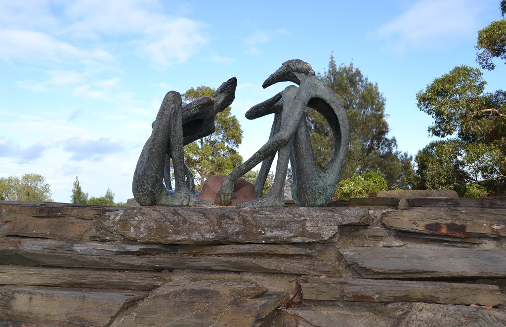 "The rainmakers": stylised sculpture by Phaedrus Fleurieu