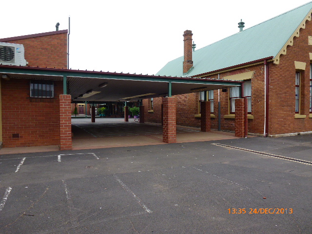 Dubbo - Central School - 2013-12-24 by sandyriva