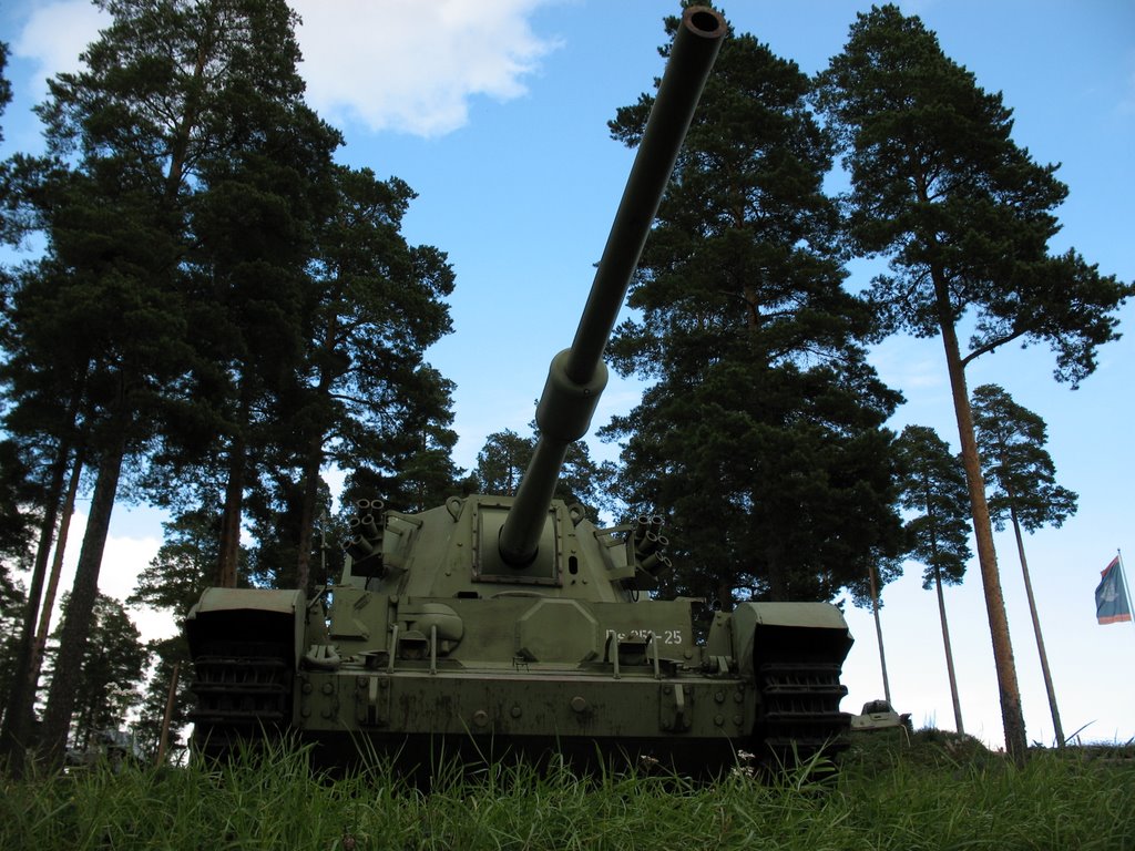 British Tank Charioteer MK VII in Military Museum by Elena Zakamaldina