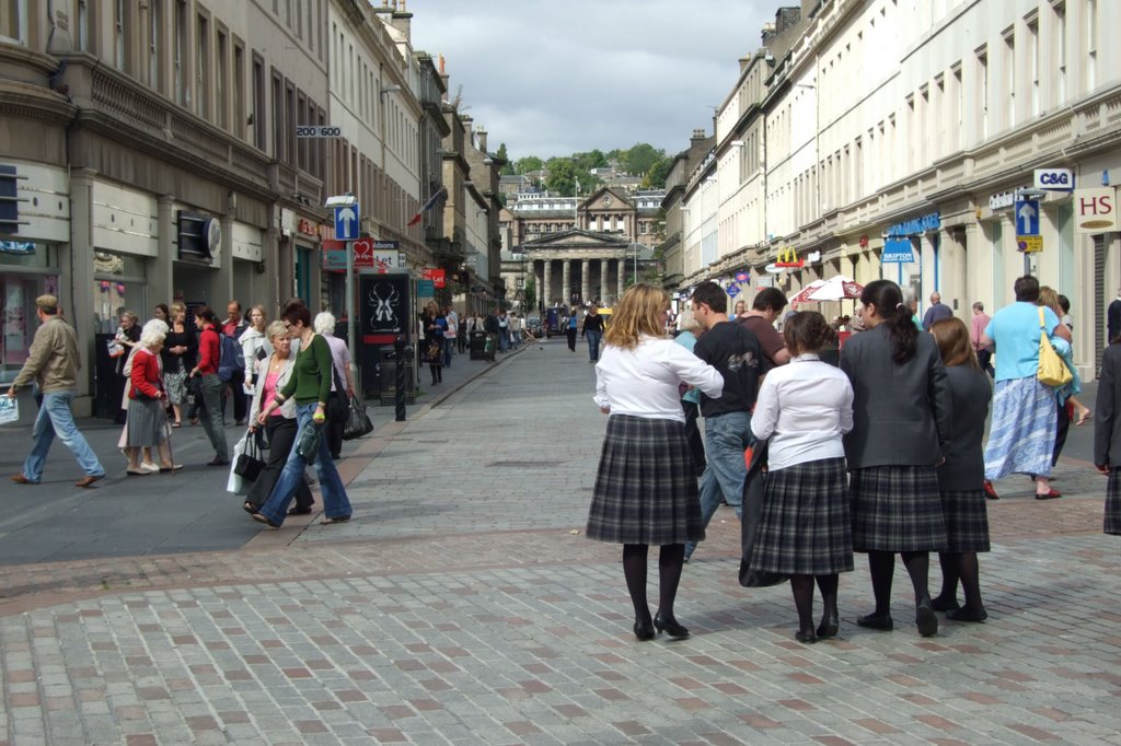 Market, Dundee by alikarpor