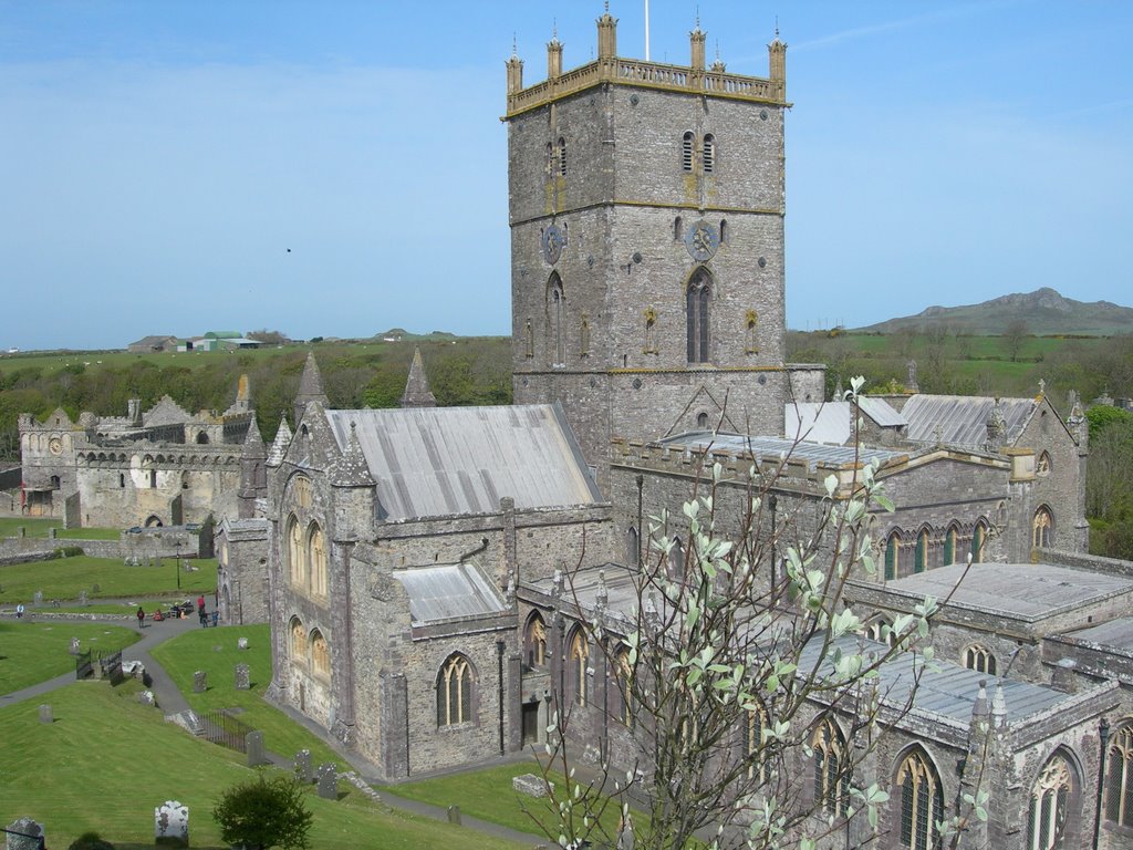 St. Davids Cathedral by ghiaccio68