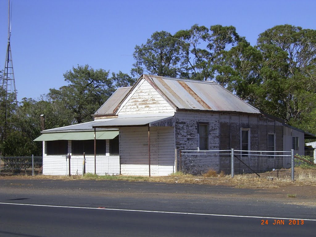 Tomingley - Former Post Office - 2013-01-23 by sandyriva