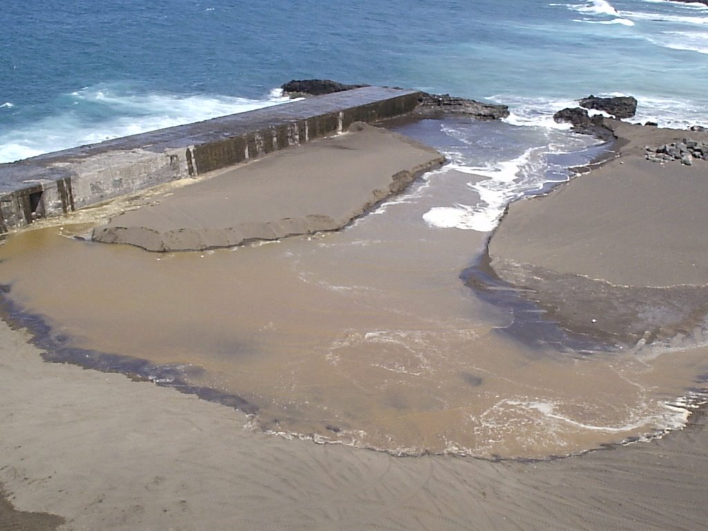 Playa artificial en San Borndon by jorge17diaz