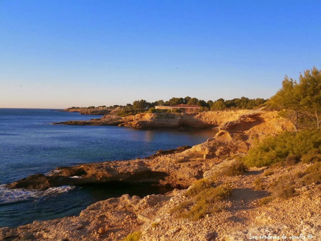 La Costa Dorada by Los senderos de osnofla