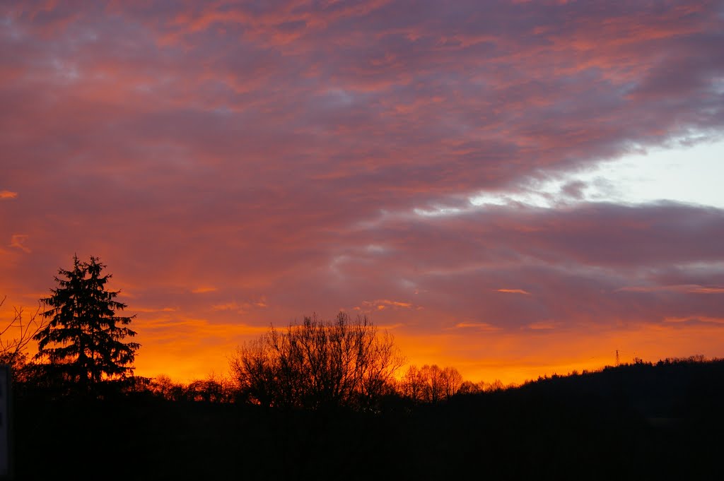 Neckartal bei Neckartenzlingen, Sonnenaufgang (Foto: Reto Börner) by Reto Börner