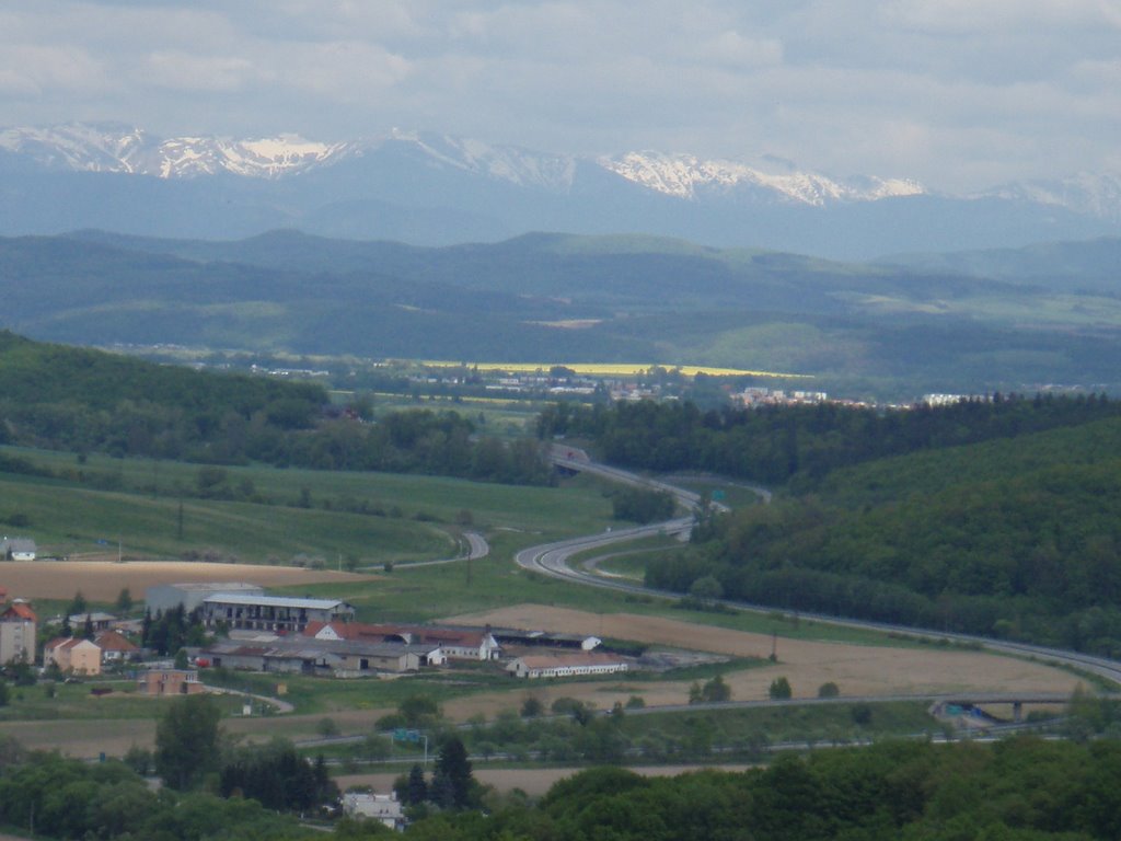 Z Ostrej Lúky na Zvolen by Giovanni Grape