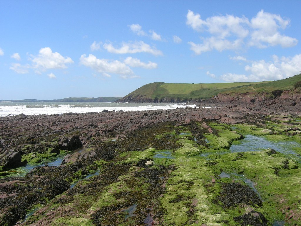 Manorbier beach by Luc Hermans