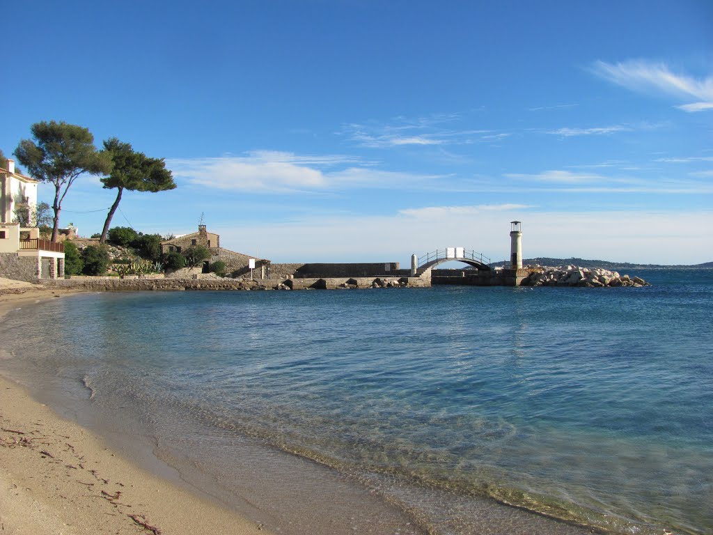 Plage des Cigales , Grimaud by sylvain.pr