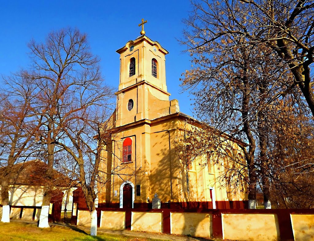 Rudna - Biserica Sârbească ''Naşterea Sf. Ioan Botezătorul'' ~/~ Рудна - Српска Црква ''Рођења Св. Јована Крститеља'' by danger.mouse