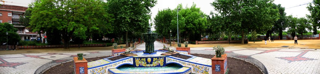 Fuente de las ranas by © Victor Madera