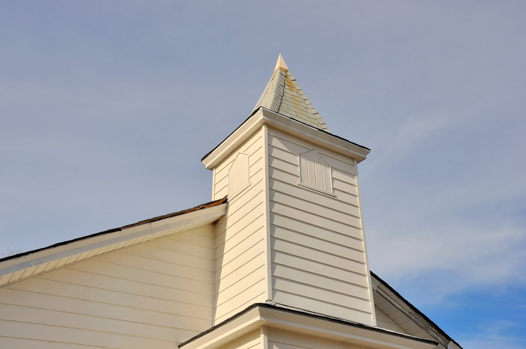 VIRGNIA: ISLE OF WIGHT COUNTY: SMITHFIELD: Ferguson Grove Baptist Church, 1876 Moonlight Road steeple detail by Douglas W. Reynolds, Jr.