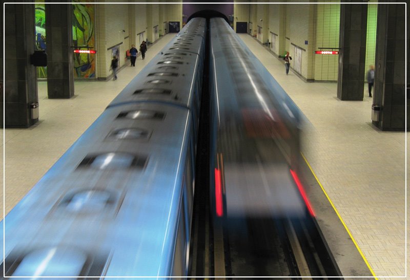 Montreal subway by Mario Hains