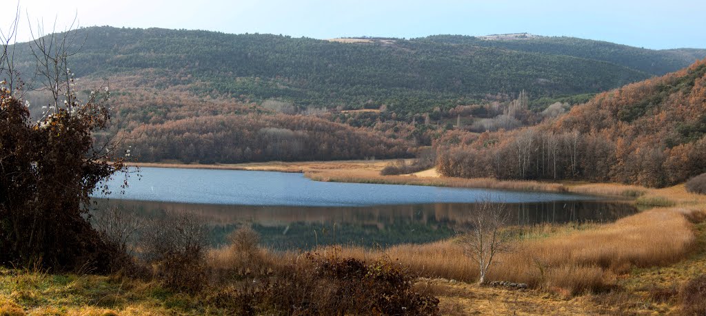 ESTANY DE MONTCORTÉS A L'HIVERN by Antonio Saez Torrens