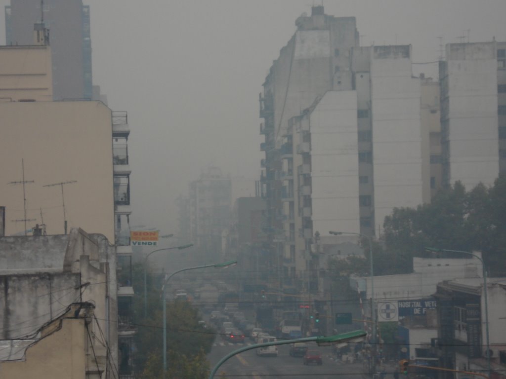 Avenida Nazca con humo by s_wisner