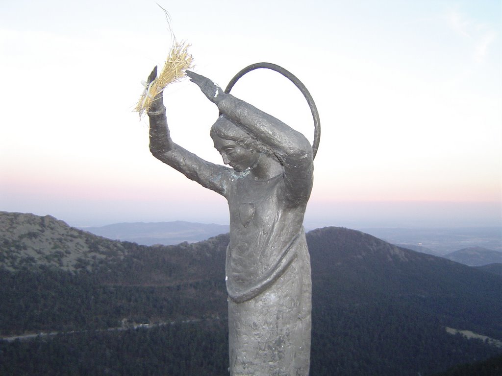 Virgen de las nieves Navacerrada by sburon