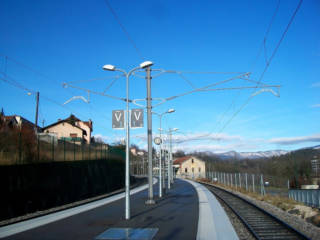 Quai de la gare, Bellegarde by Pogromca Gašnič