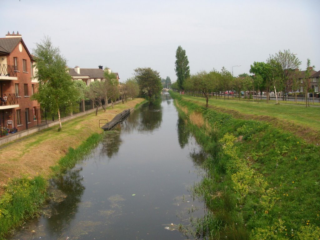 Grand Canal In Suir Road by rmrony