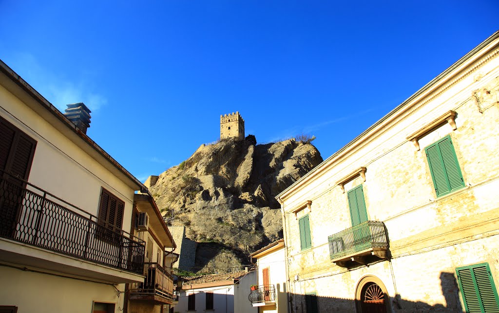 Castello di rocca Scalegna (CH) by di turi domenico