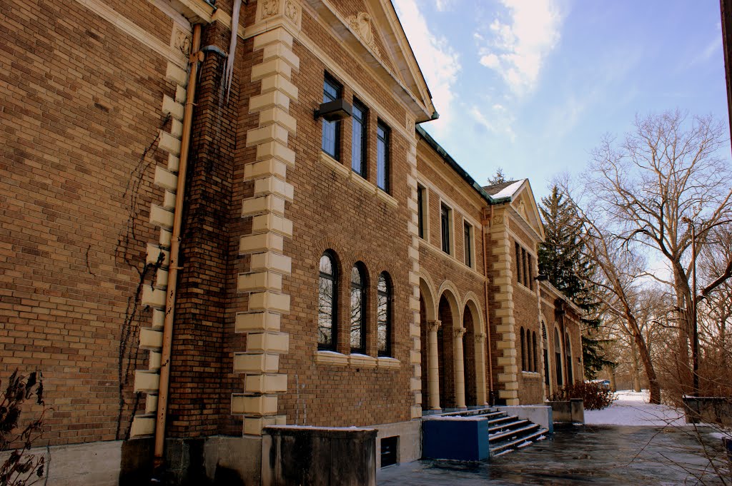 Brookside Family Center by tobarone