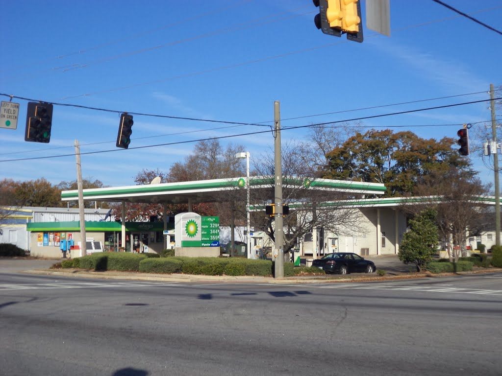 BP Gas Station,401 W Taylor St, Griffin by mriveraz