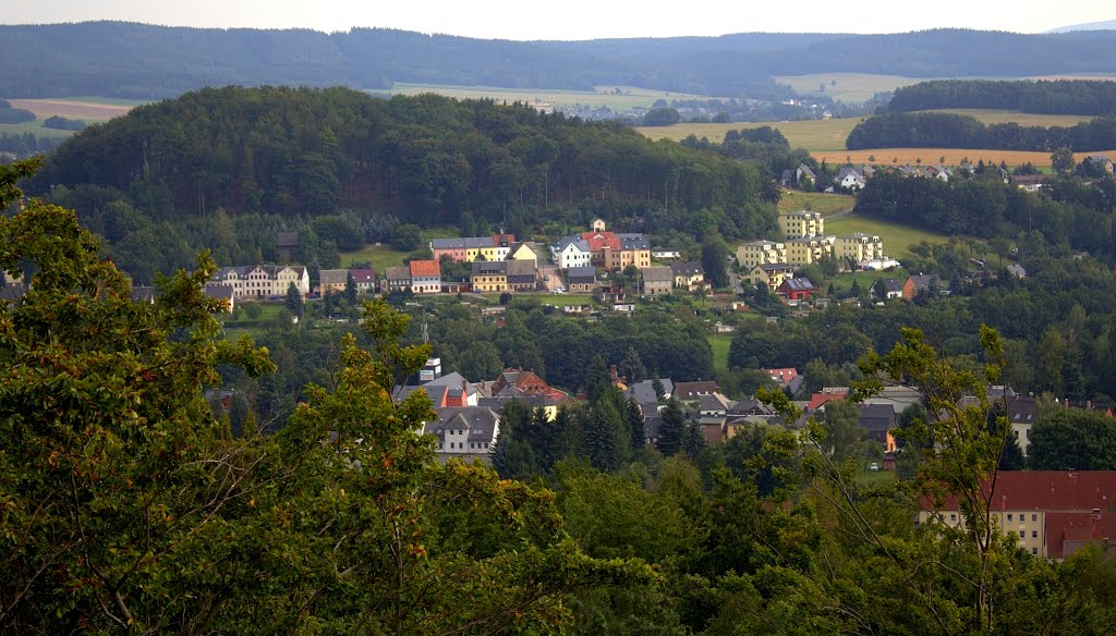 Blick auf den Geiersberg Kirchberg vom König-Albert-Turm auf dem Borberg / Erzgebirge, Sachsen by Dachsbracke