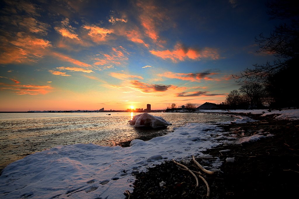 Sunnyside Beach Park, Toronto by isparkus