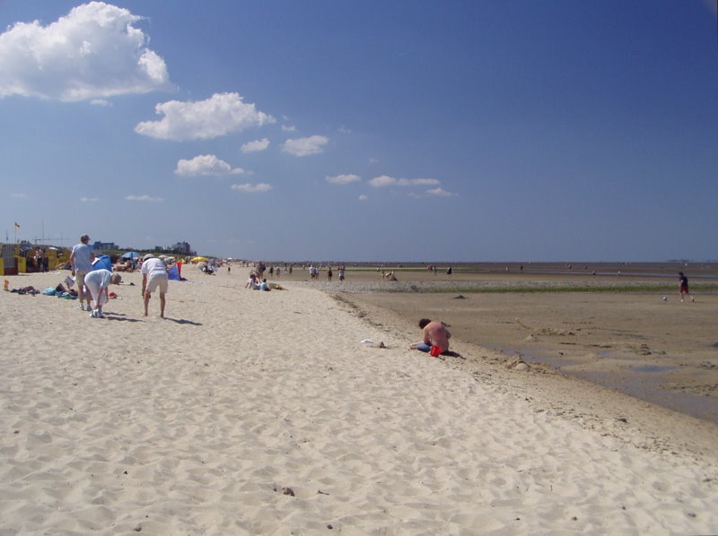 Beach Cuxhaven by Acrobat Rieder