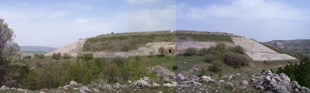 Hittite wall secret door by bepcan