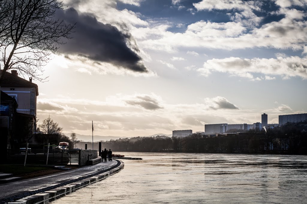 La Saône en contre jour by Marc LECOCQ