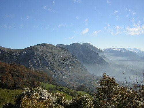 Peña Gradura, Teverga, Asturias by Drada