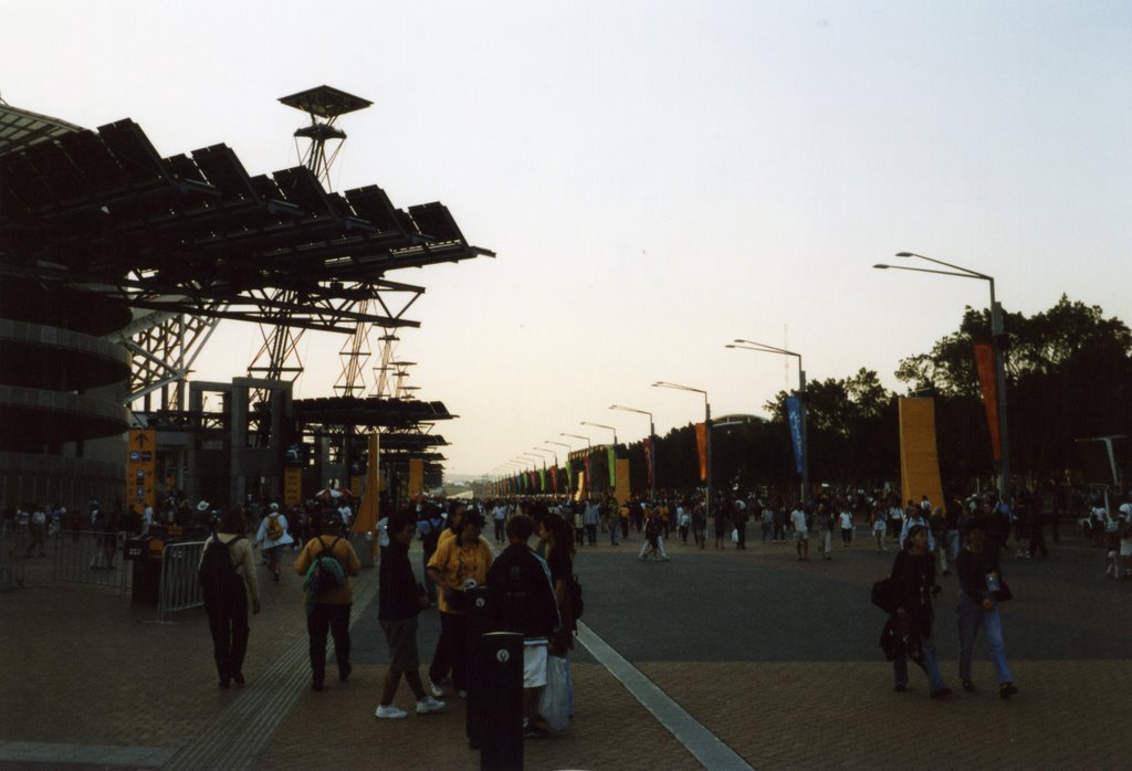 Olympic Boulevard, Sydney, 2000 by Hunsruecker