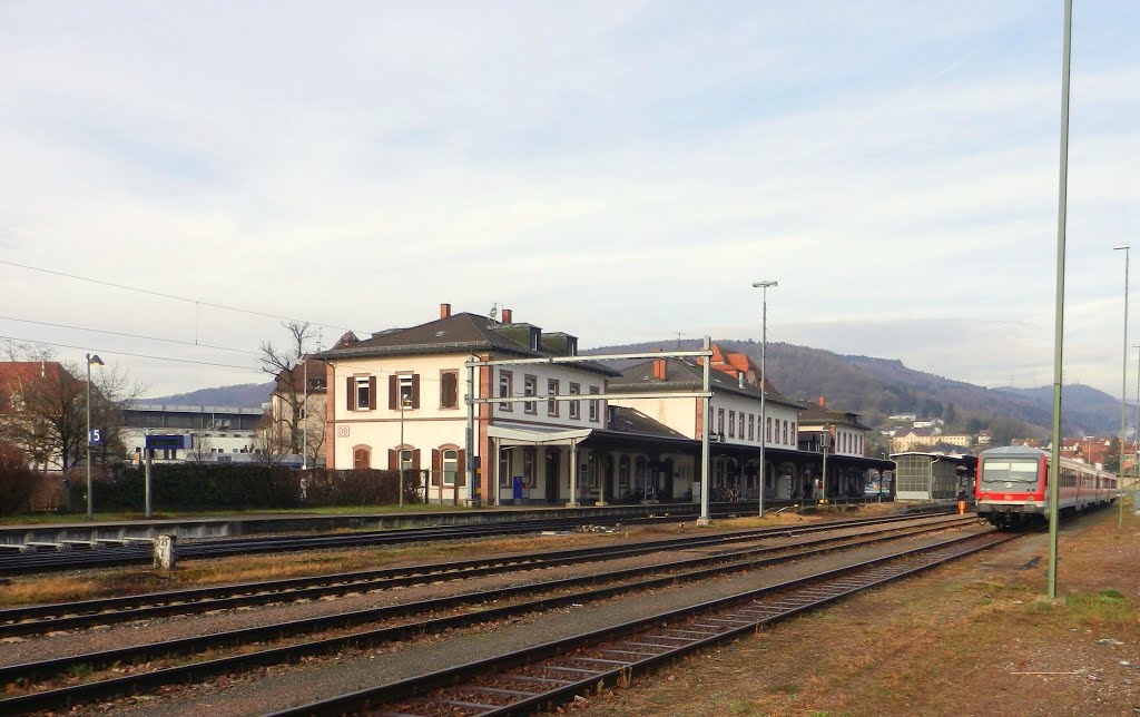 Bahnhof Waldshut by dr.monnet