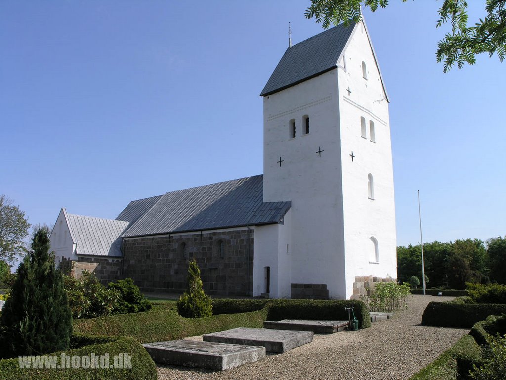 Lønborg kirke by Jørgen Krog