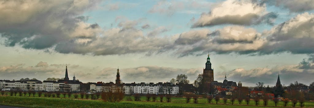 Zutphen from across the river by Jamabo