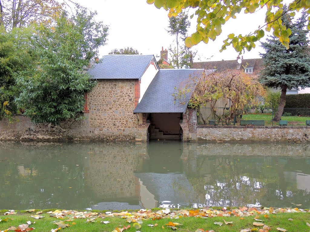 Bonneval, ancien lavoir sur le Loir by tofil44