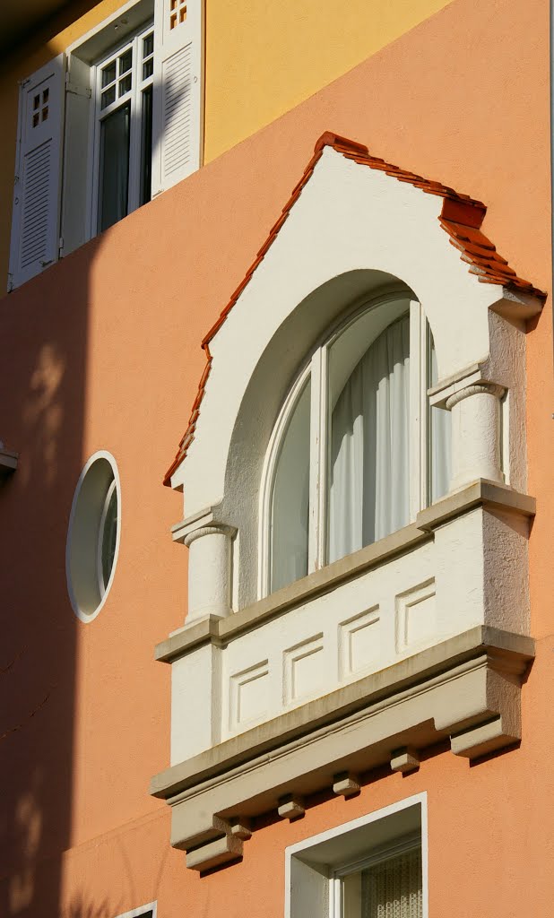 Esslingen Turmstraße - Fenster by Reto Börner