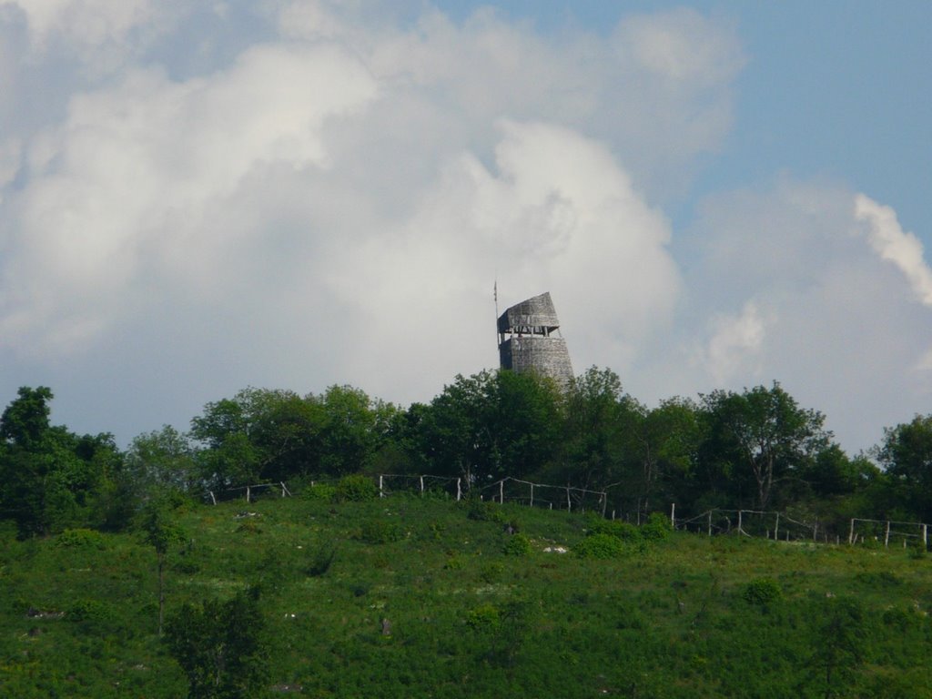 Nagy-Kopasz a kilátóval, telézve by GyurIca