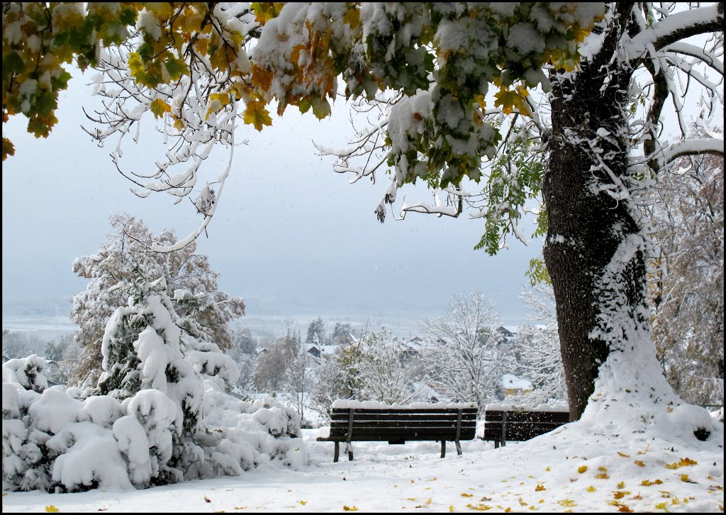 Murnau, Schnee im Oktober by Det Lindinger