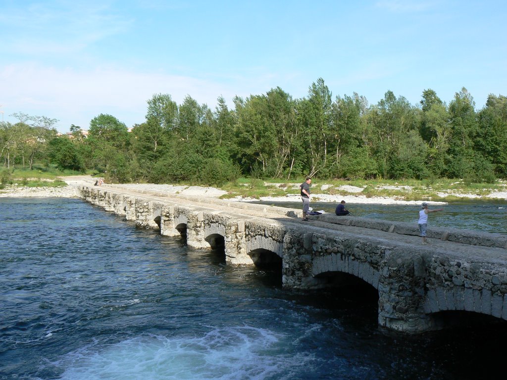 Bridge at Les Mazes by ben_junk