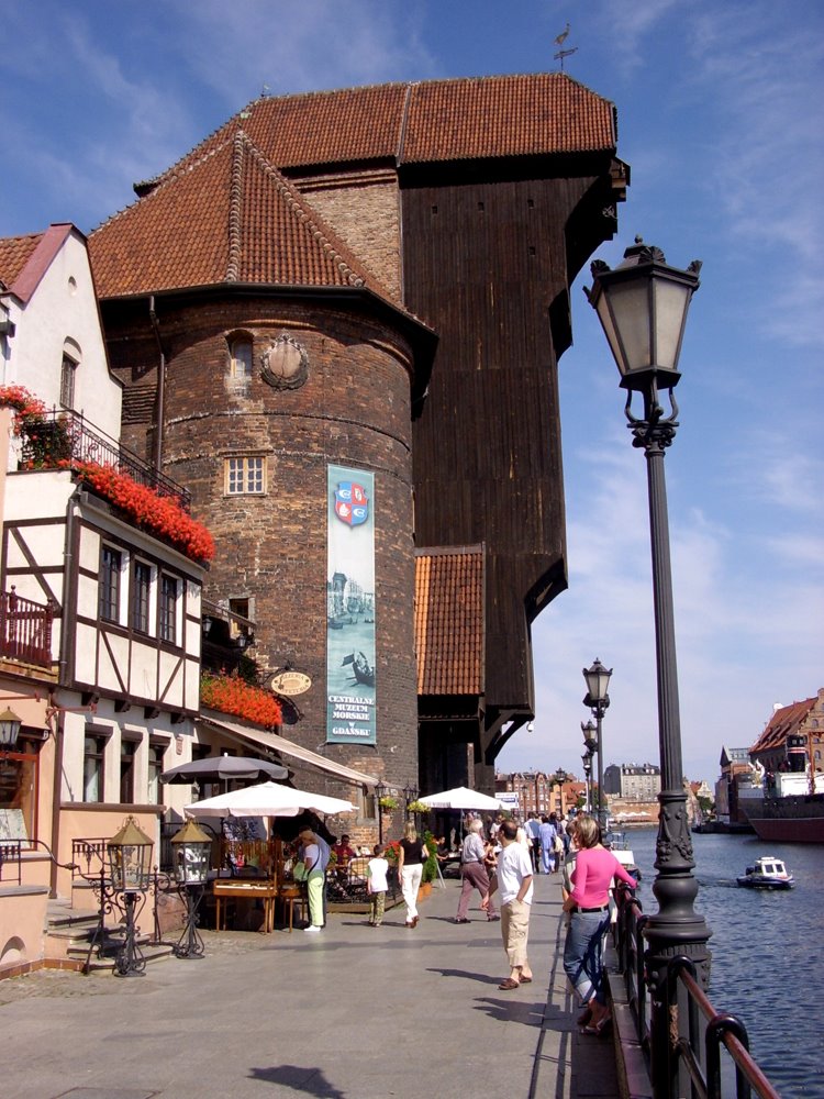 Gdańsk - dźwig Żuraw - Żuraw port crane by T. Zawadzki