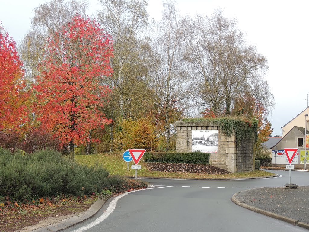 Baugé, rond-point avec ancienne pile de pont de la voie ferrrée by tofil44