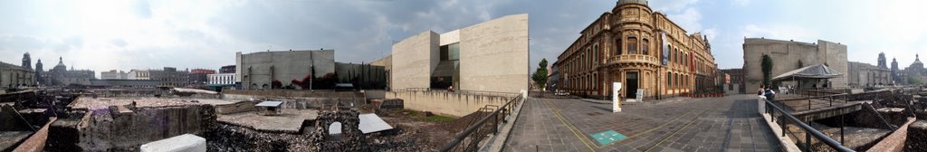 Templo Mayor y Museo by Arturo Barron