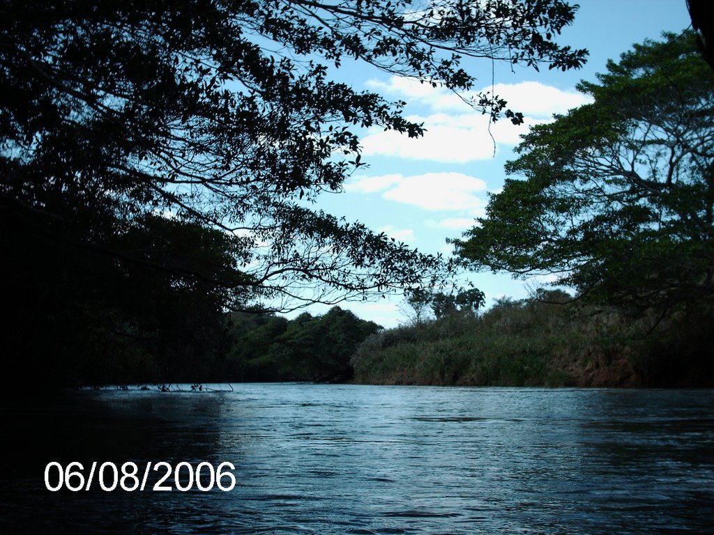 Rio Corumbá by Carlúcio07