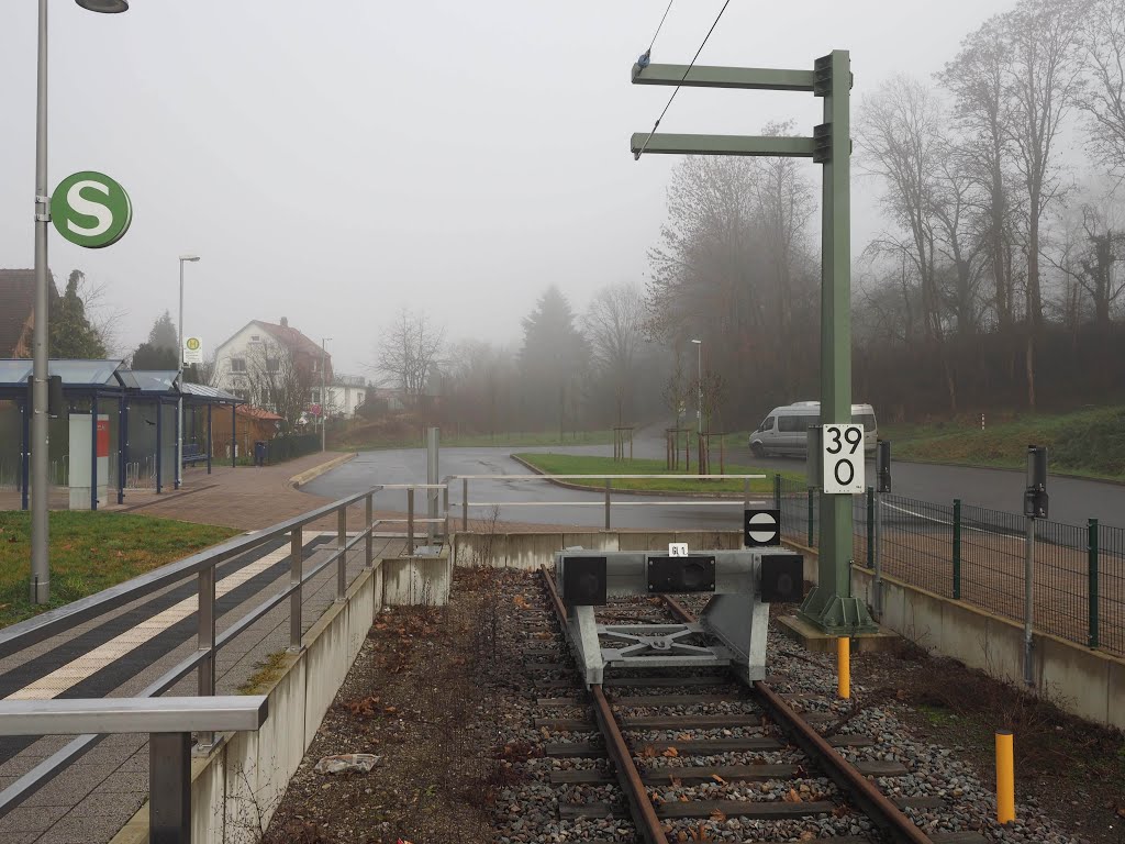 Ehem. Bahnlinie Aglasterhausen-Mosbach, Anschluss der aufgelassenen Bahntrasse by Lochenstein